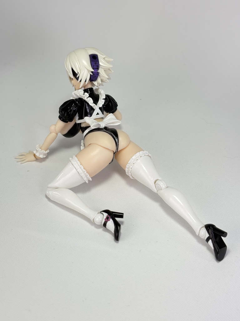 可動メイド素体