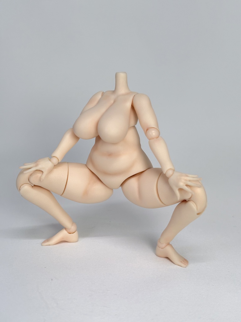 可動 ぽちゃ素体 Chubby body