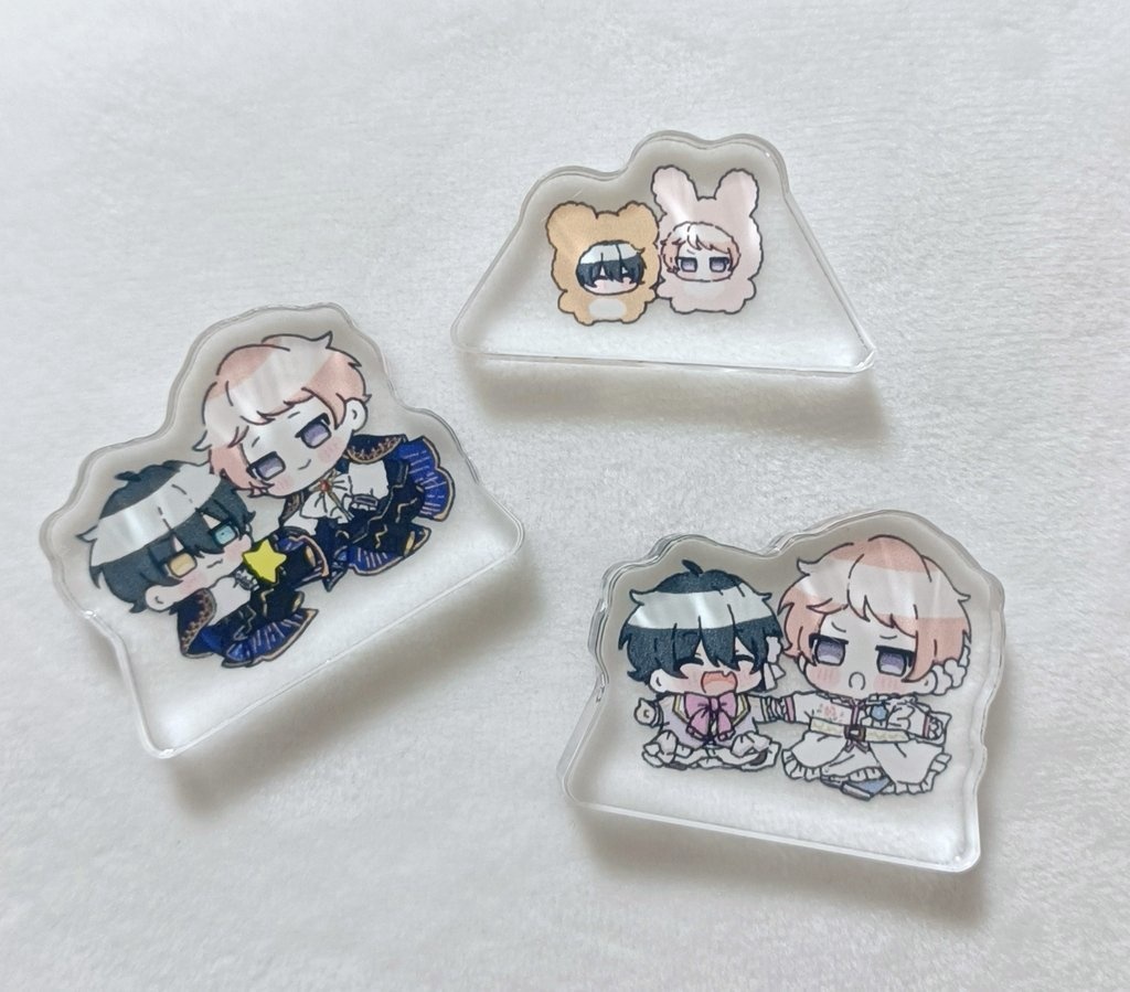 ちび自立アクリルスタンド