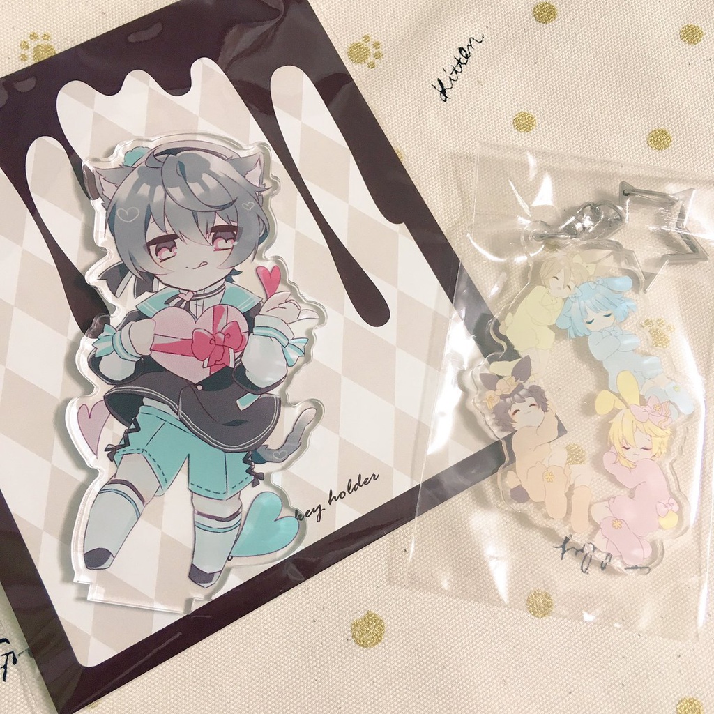 みんなですやすやアクリルキーホルダー　Ra*bits