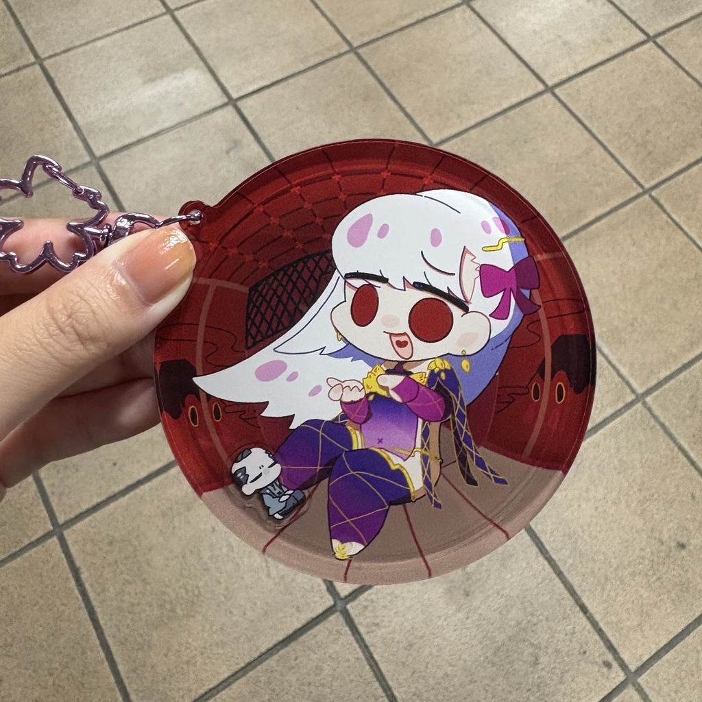 でかカーマちゃんと針の信綱さんのふよふよアクキー
