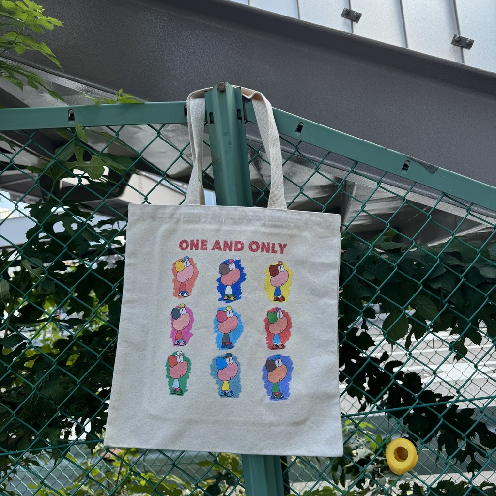 STANDARD TOTE BAG