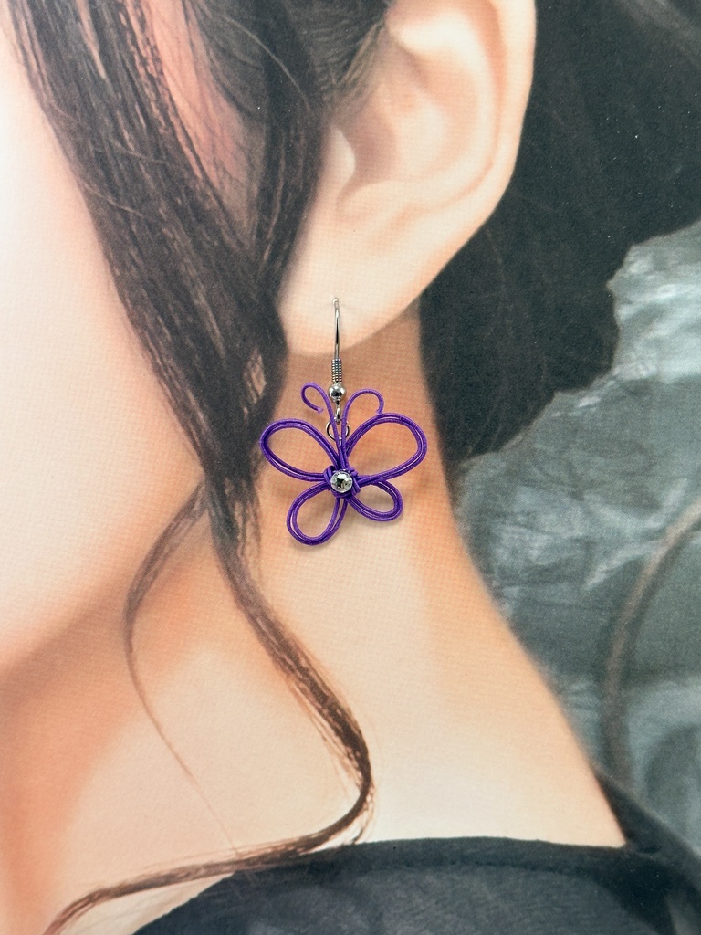 幸せを運ぶ 水引蝶デザインピアス 紫