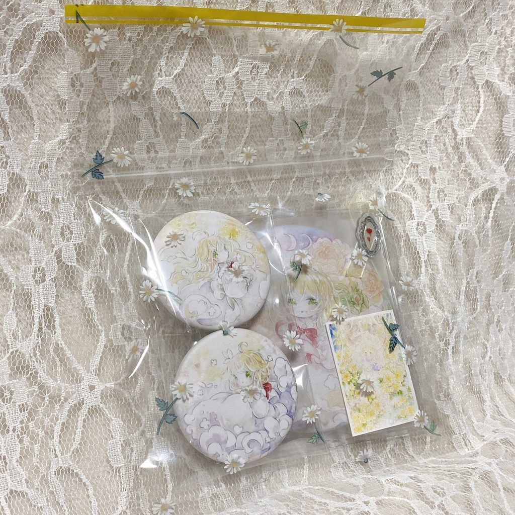 バラと月の缶ミラーと缶バッジセット