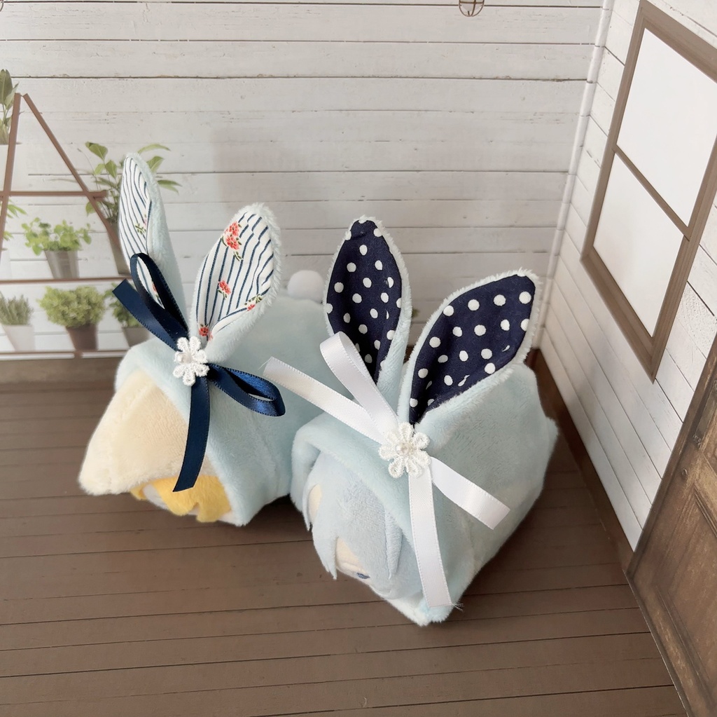 もちもちマスコット用ウサギの着ぐるみ(サックス)