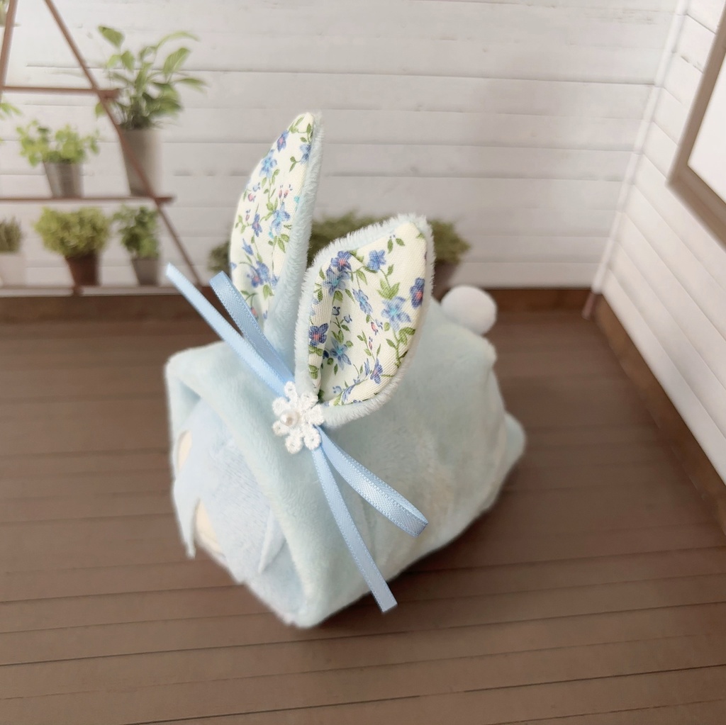 もちもちマスコット用ウサギの着ぐるみ(サックス)