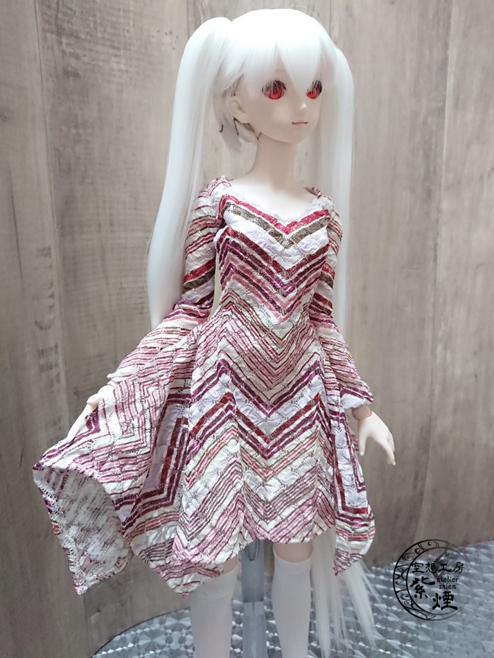 ※終了※　Smart Doll　イレギュラーヘムラインワンピース　レースボーダー　（限定）