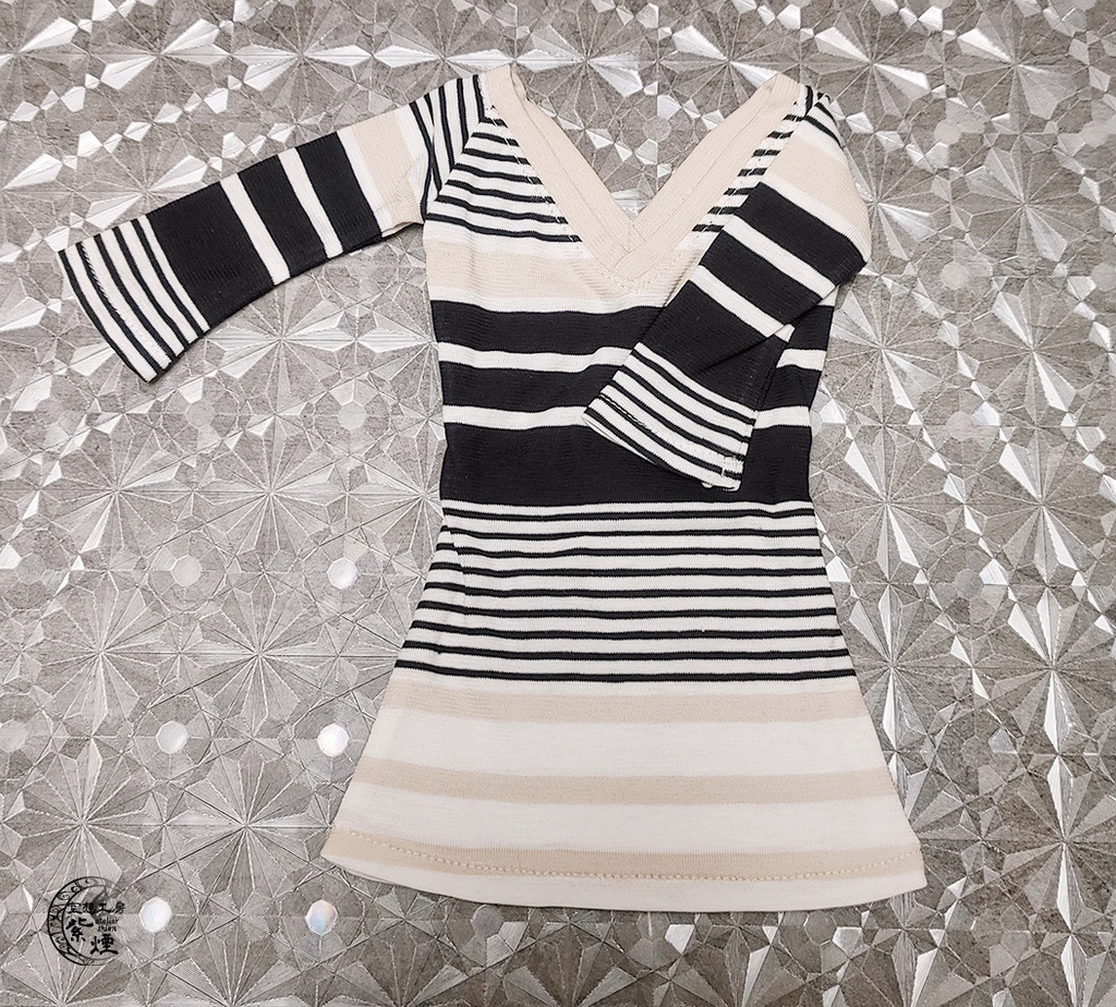 ※終了※ Smart Doll 七分袖カットソー 黒×ベージュボーダー柄