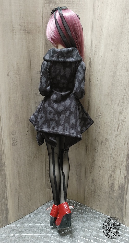 ※終了※ Smart Doll スクエアニットワンピース