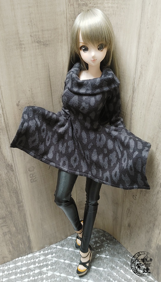 ※終了※ Smart Doll スクエアニットワンピース