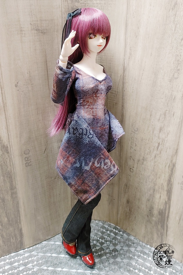 Smart Doll アシンメトリーカットソー 英字柄