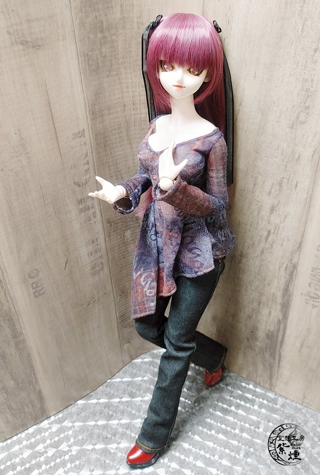 Smart Doll アシンメトリーカットソー 英字柄