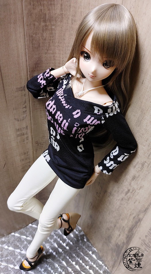 Smart Doll オフショルダー英字カットソーワンピース コクーンシルエット