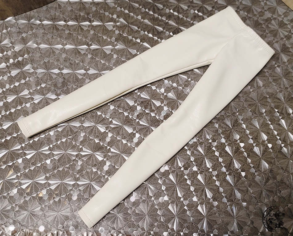 レギンスパンツ フェイクレザーアイボリー:Smart Doll・DD・DDdy用