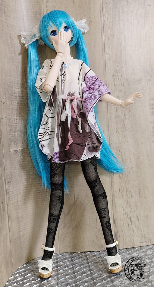 Smart Doll バタフライスリーブワンピース 暖色系 (数量限定)