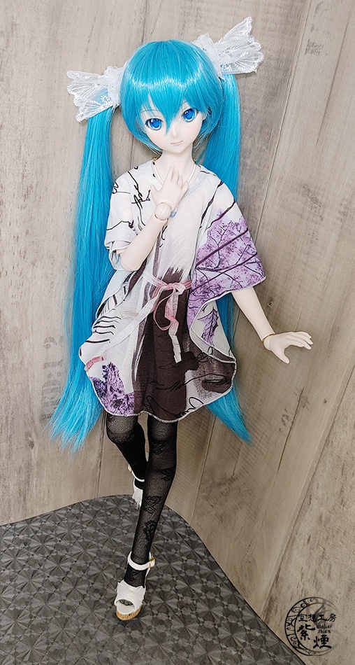 Smart Doll バタフライスリーブワンピース 暖色系 (数量限定)