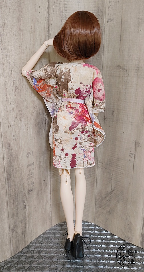 Smart Doll バタフライスリーブワンピース 暖色系 (数量限定)