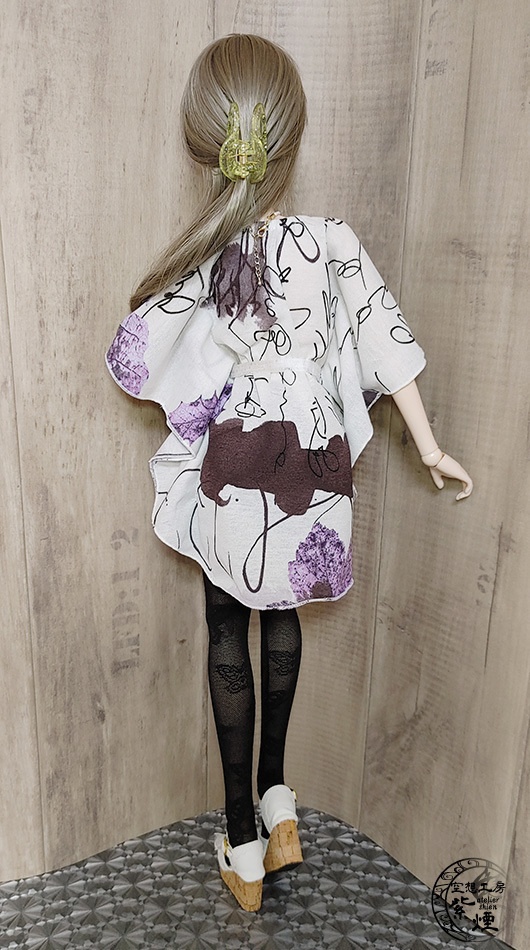 Smart Doll バタフライスリーブワンピース 暖色系 (数量限定)