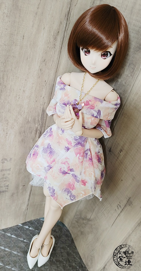 Smart Doll オフショルスクエアワンピース (数量限定)