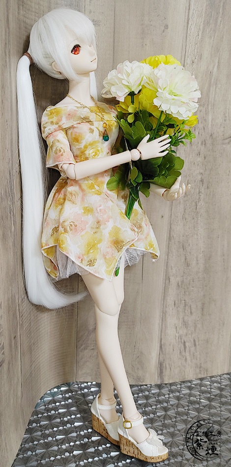 Smart Doll オフショルスクエアワンピース (数量限定)