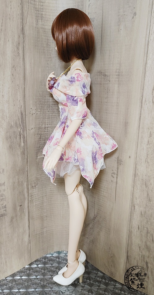 Smart Doll オフショルスクエアワンピース (数量限定)