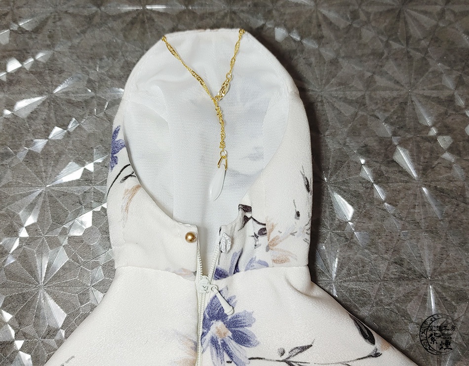 Smart Doll バックレスサテンドレス (数量限定)