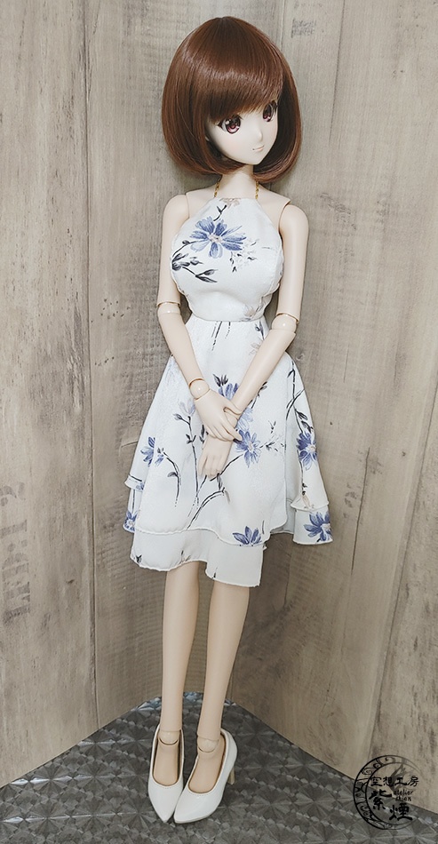 Smart Doll バックレスサテンドレス (数量限定)