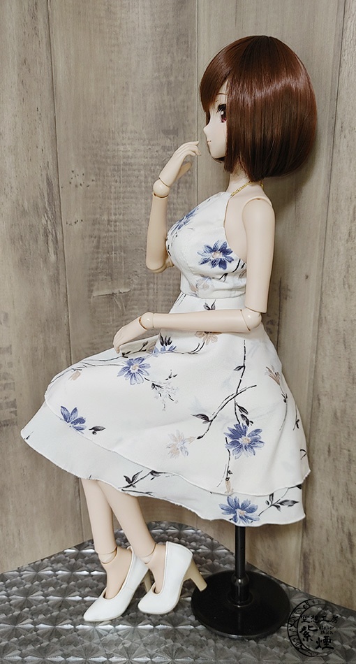 Smart Doll バックレスサテンドレス (数量限定)