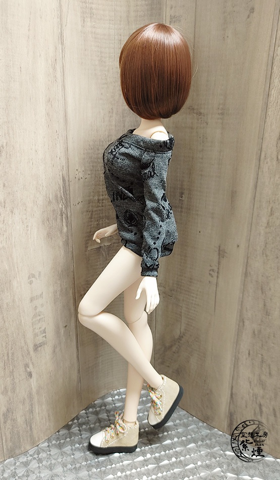 Smart Doll オフショルダー英字フロッキーカットソーワンピース コクーンシルエット