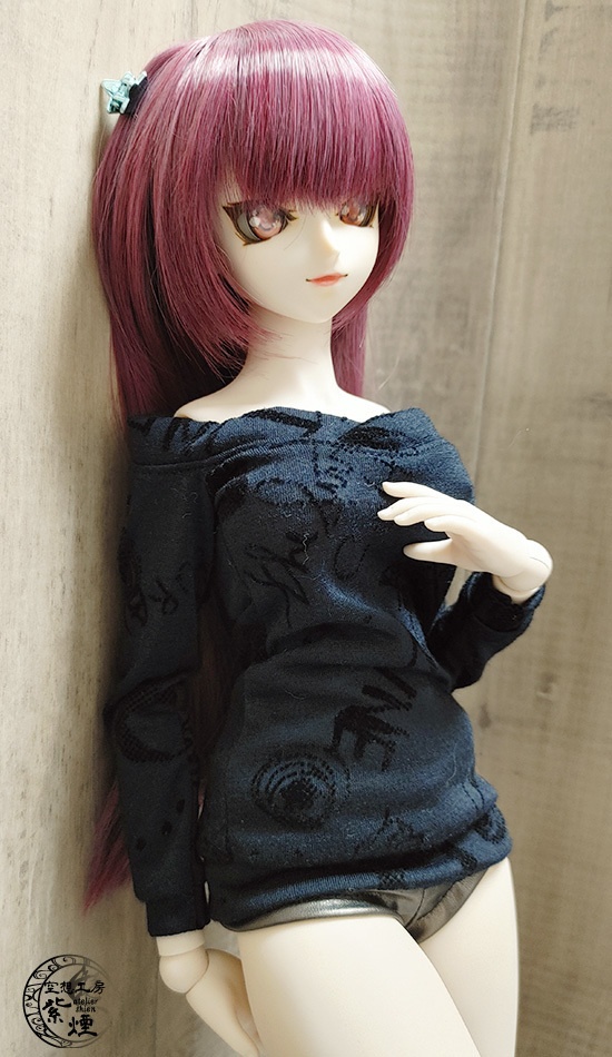 Smart Doll オフショルダー英字フロッキーカットソーワンピース コクーンシルエット