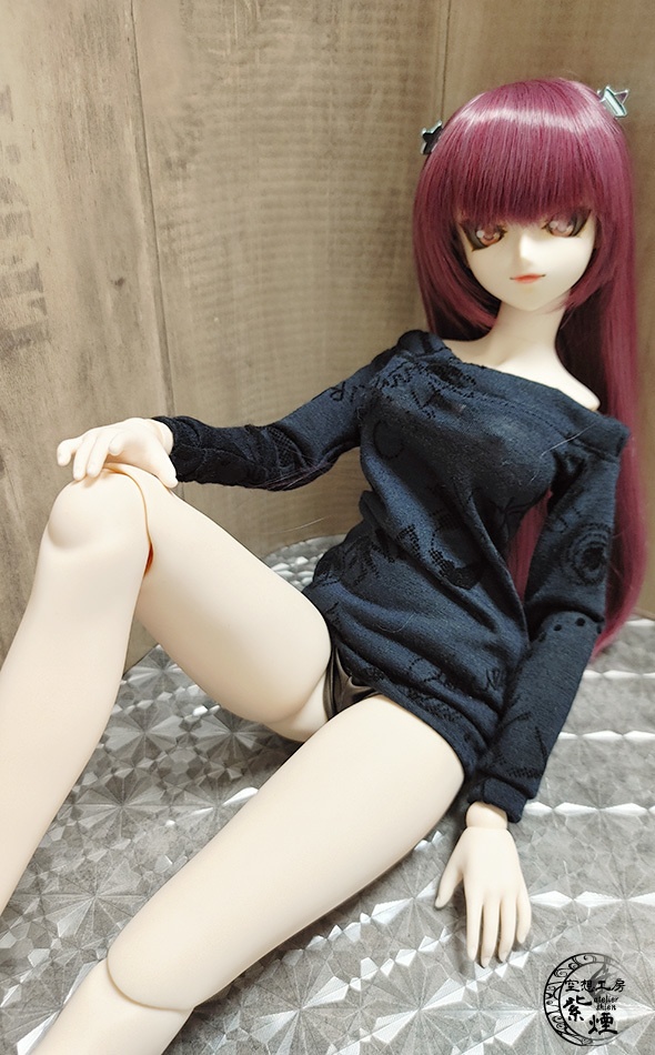 Smart Doll オフショルダー英字フロッキーカットソーワンピース コクーンシルエット