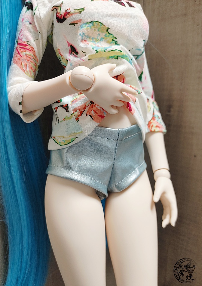 フェイクレザーショートパンツ ライトブルー:Smart Doll・DD・DDdy用