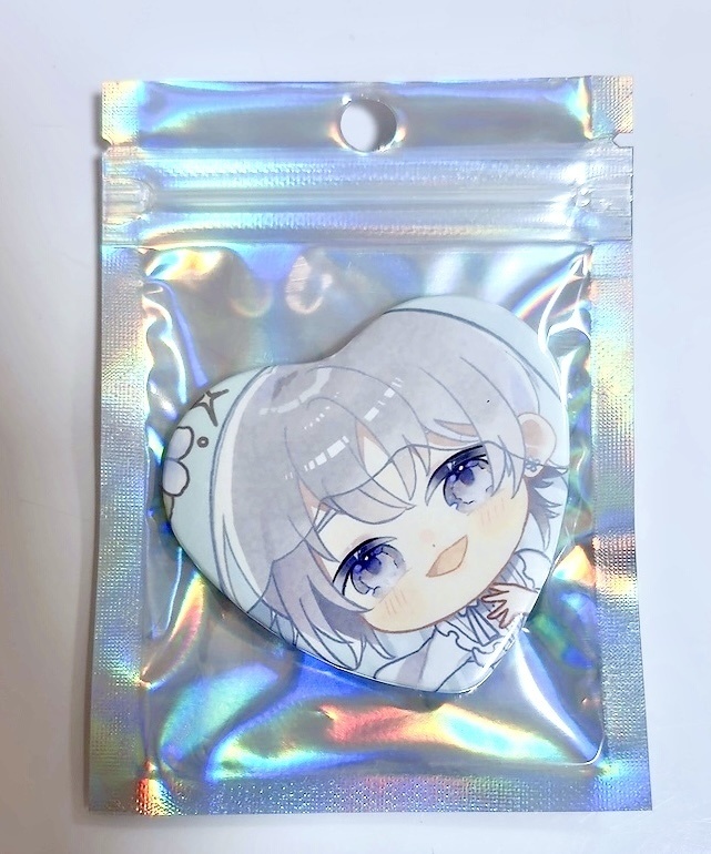 ハート缶バッジ