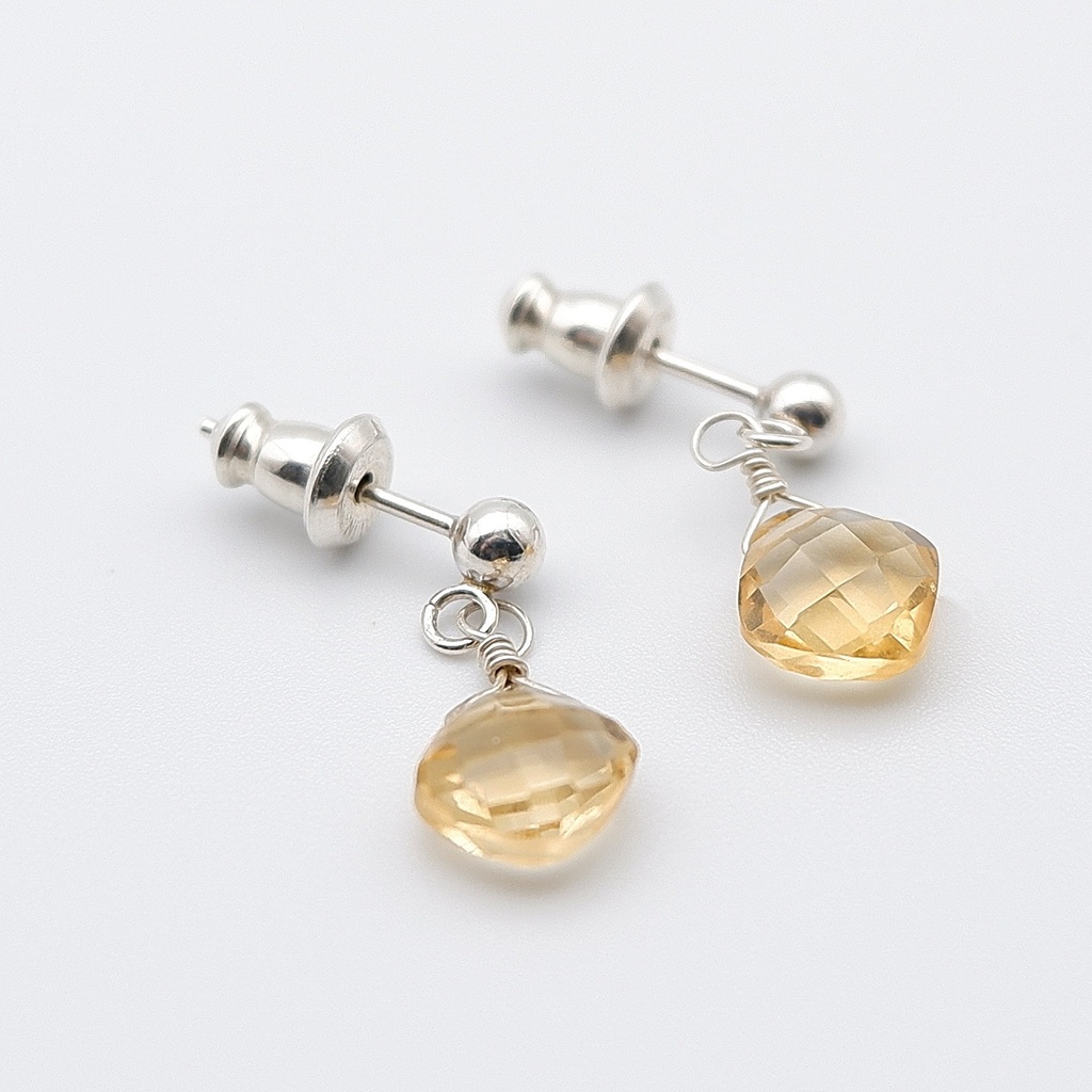 ~黄金に煌めく~ シトリンのピアス 天然石アクセサリー