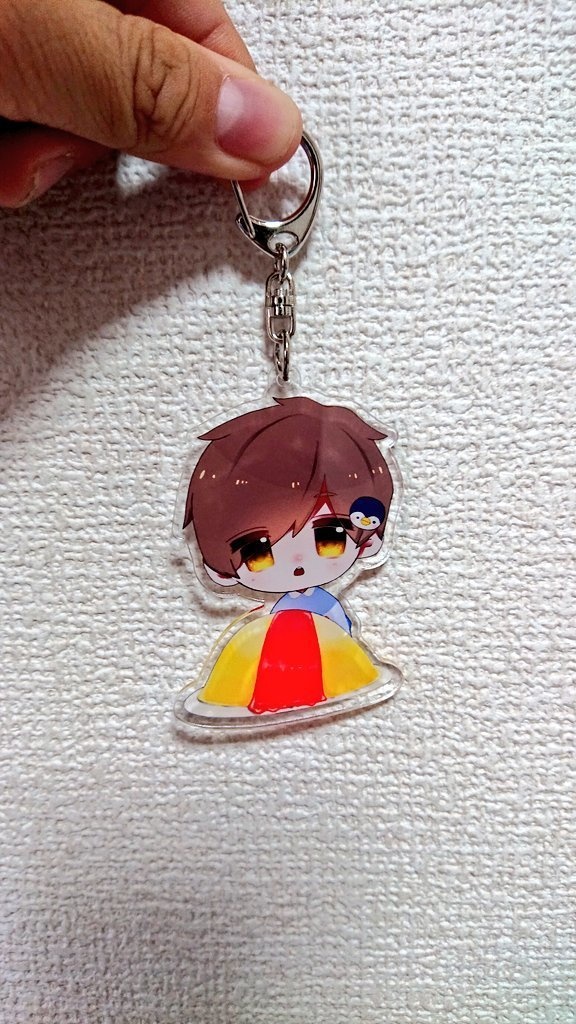 ぽむ　アクリルキーホルダー