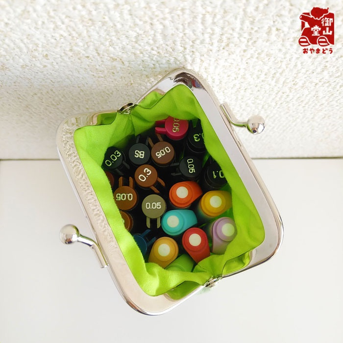 ペンケース わさびとからし かすたまいず!がま口ペンケースwith缶バッジ~わさびとからし~