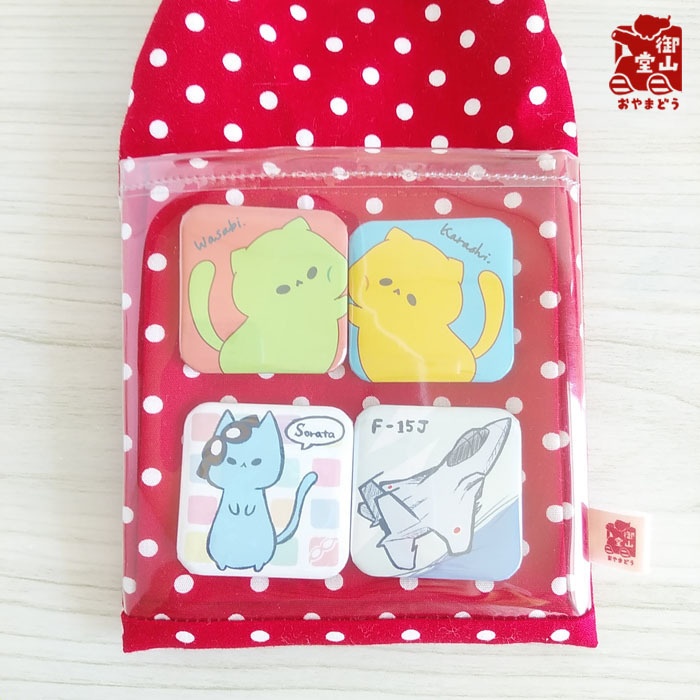 ペンケース わさびとからし かすたまいず!がま口ペンケースwith缶バッジ~わさびとからし・赤~