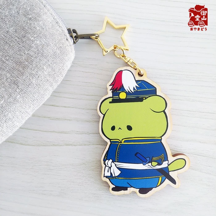 【数量限定再入荷】軍装ねこ 木製キーホルダー1の1 御親兵歩兵大尉りくお