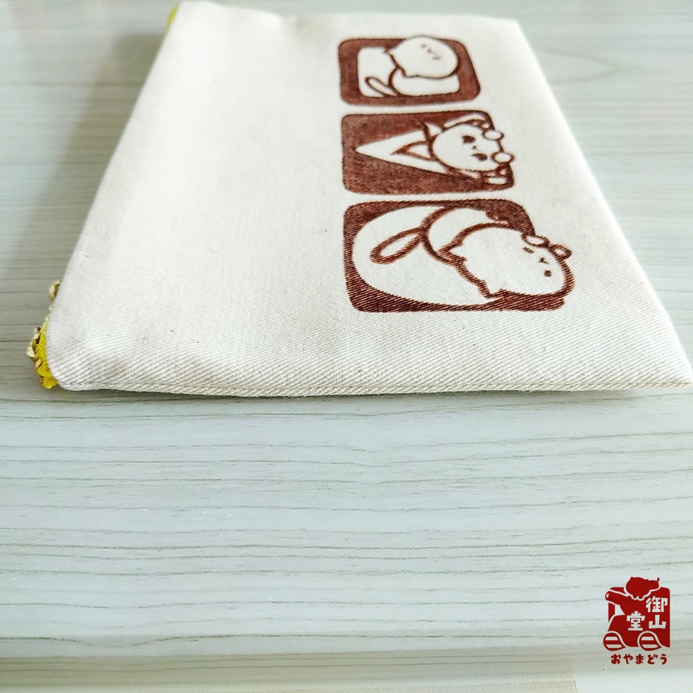 【マステ付き】猫ポーチ わさからもみじの手描きおしりポーチ からし色(黄) フラットタイプ