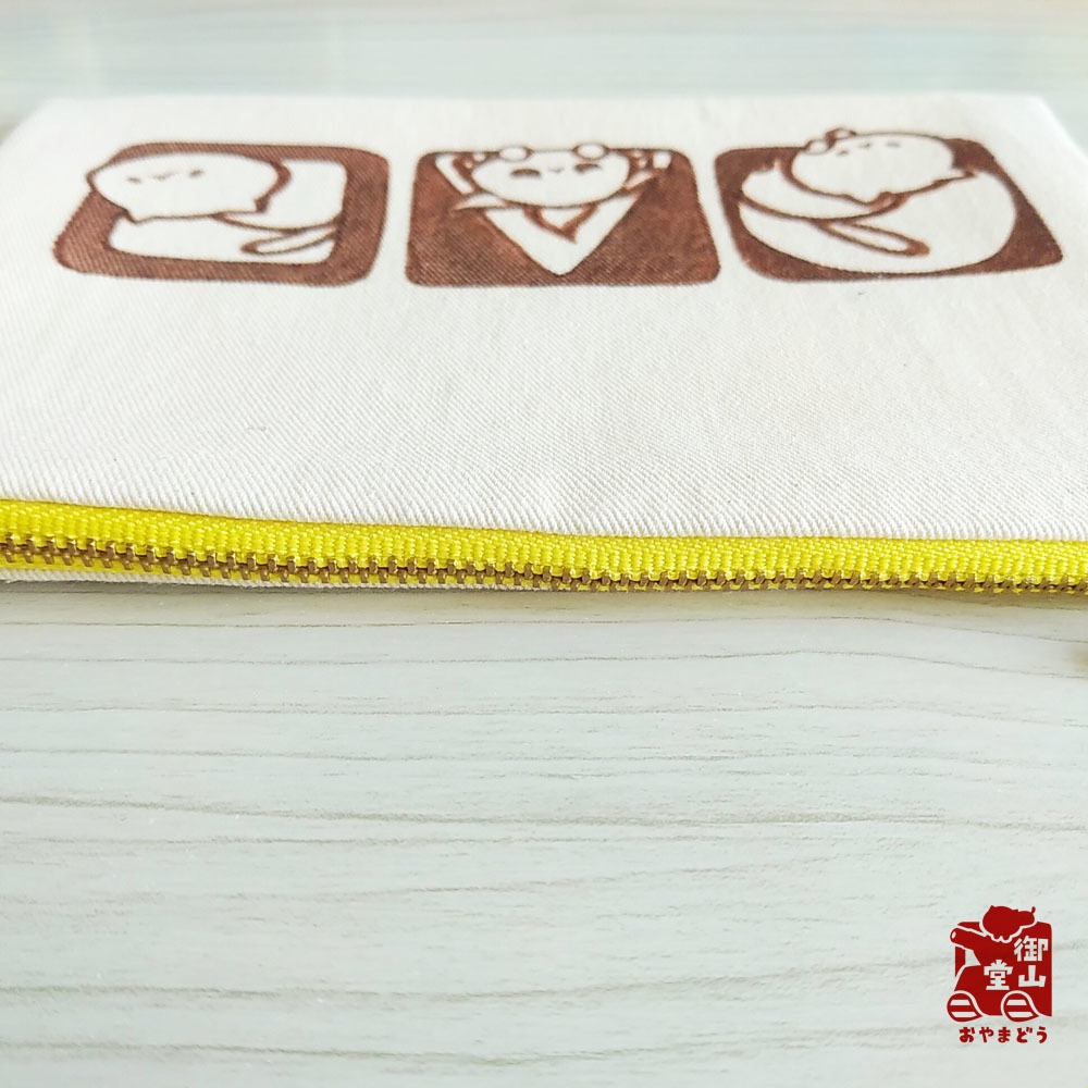 【マステ付き】猫ポーチ わさからもみじの手描きおしりポーチ からし色(黄) フラットタイプ