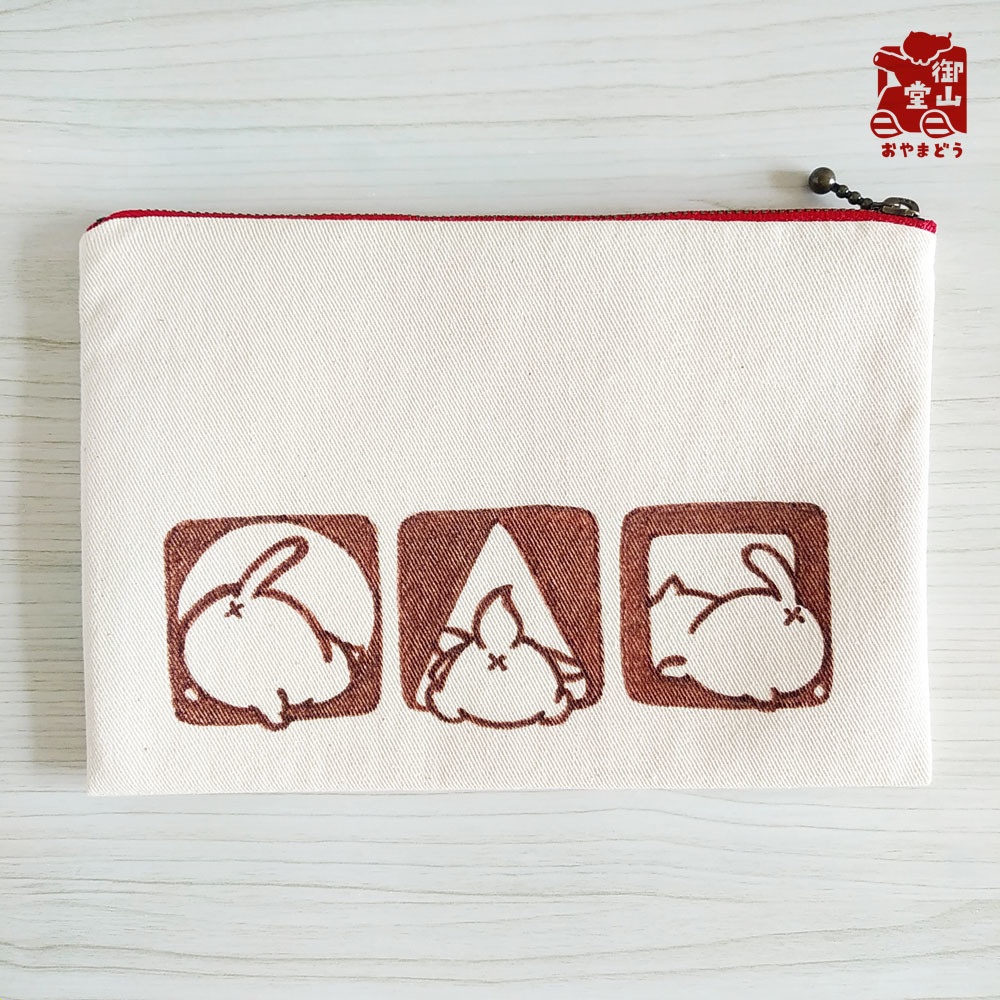 【マステ付き】猫ポーチ わさからもみじの手描きおしりポーチ もみじ色(赤) フラットタイプ