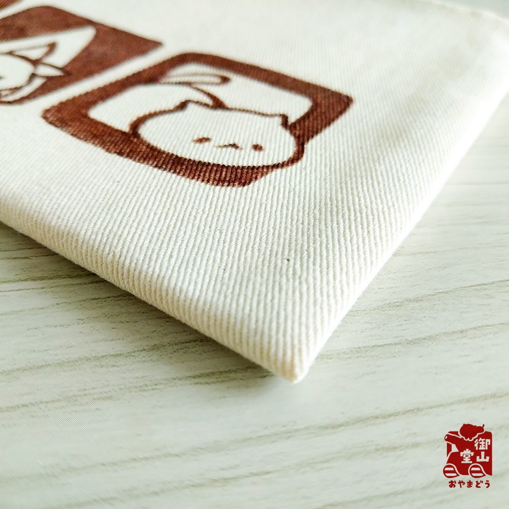 【マステ付き】猫ポーチ わさからもみじの手描きおしりポーチ もみじ色(赤) フラットタイプ