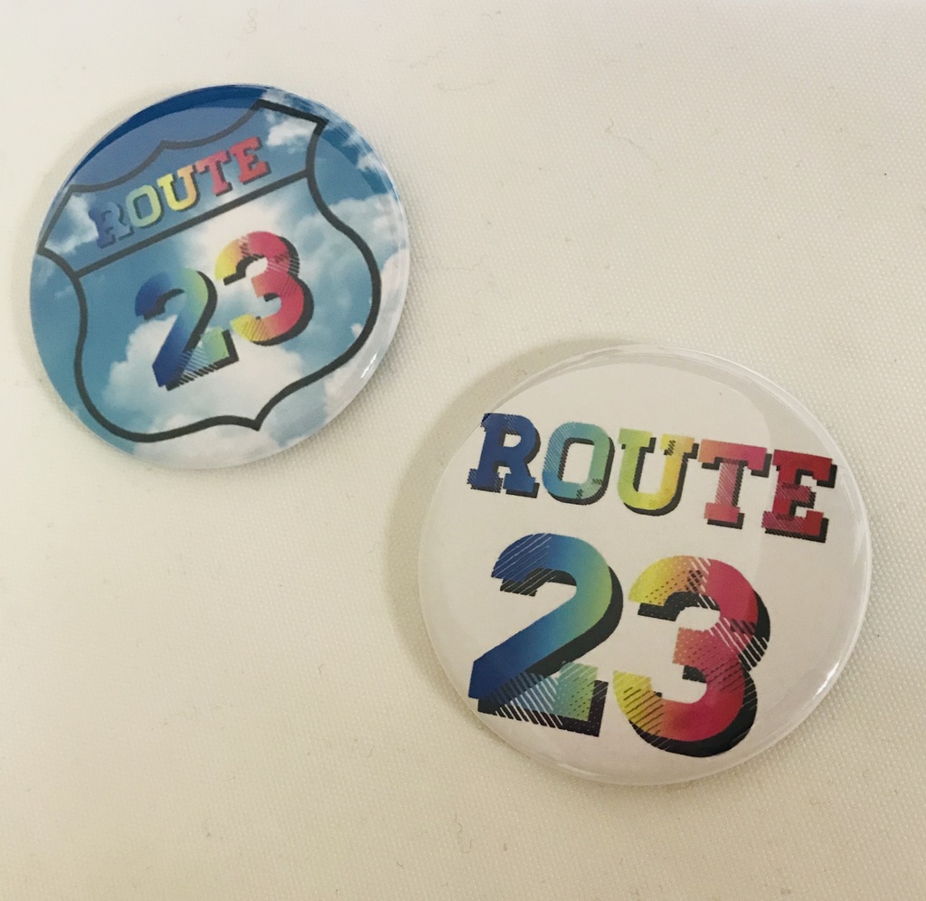 ROUTE23缶バッジ2個セット