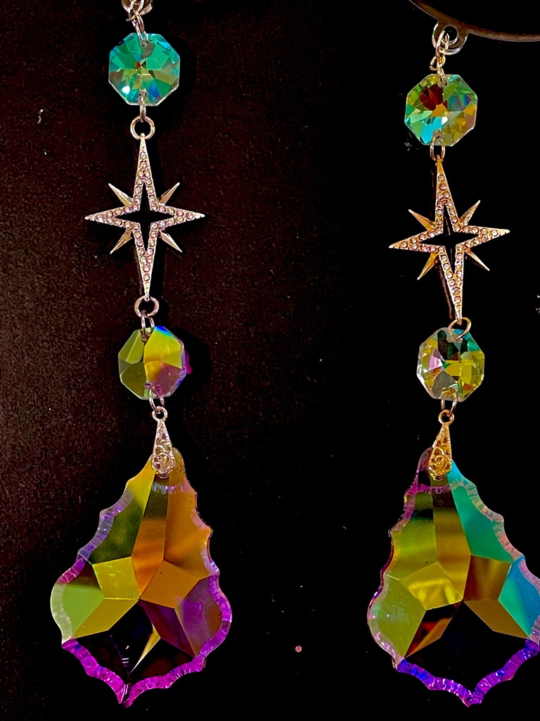 ステンドグラス風アクキーのサンキャッチャー