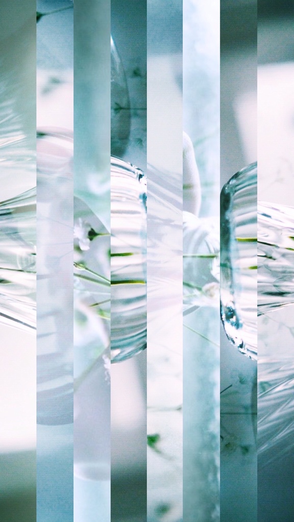 終わらない夏。2019、ガラスの音。アクリルスマホスタンド。