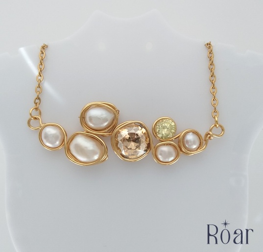 【選べる】バロックパールとスワロのネックレス