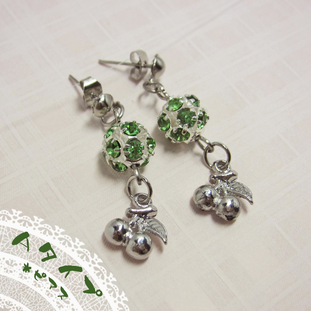 花京院典明/法皇の緑イメージ イヤリング/ピアス