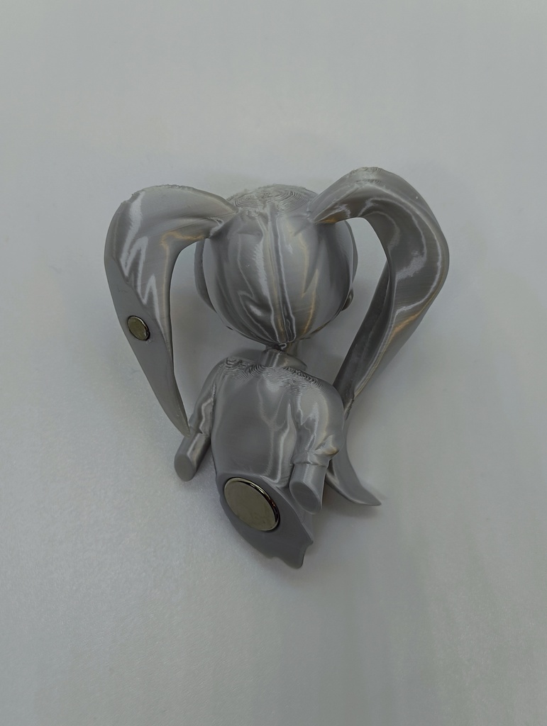 壁からとびだすマグネット