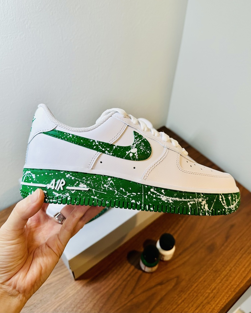 スニーカーペイント