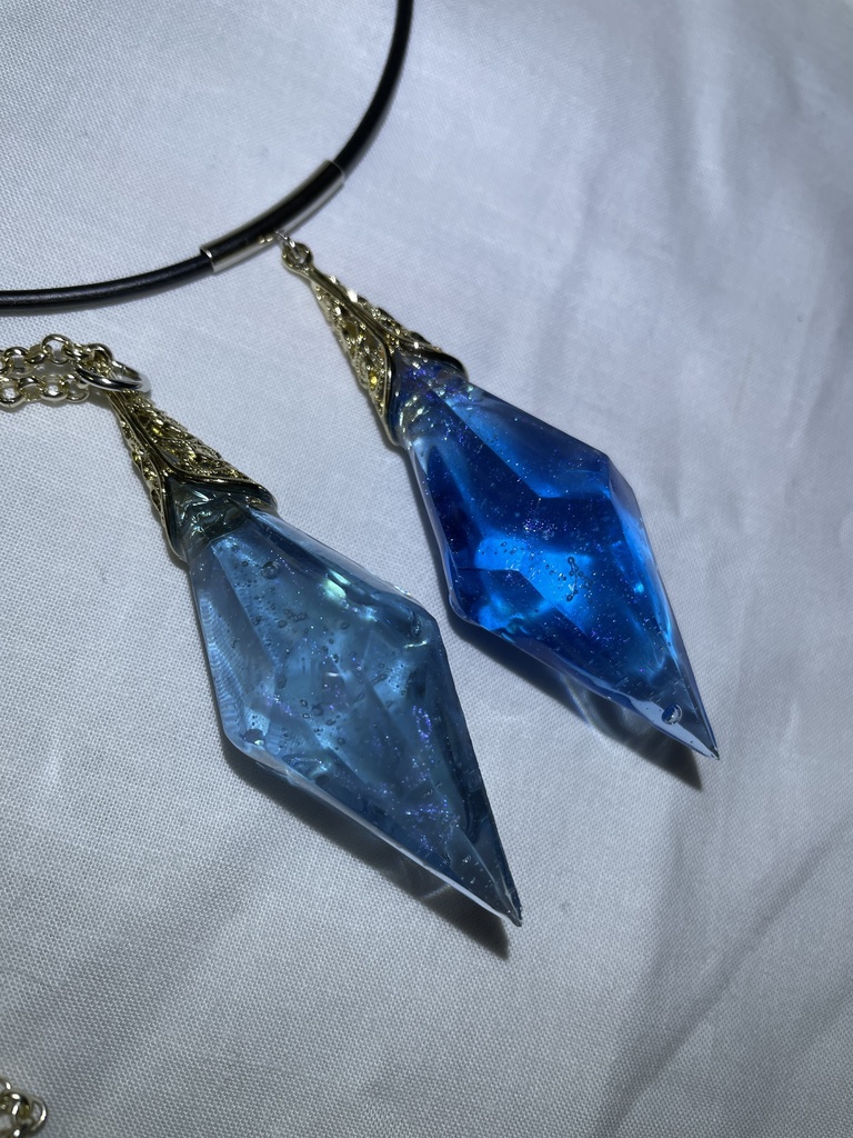 魔術師のペンデュラム『クリスタルウィング』